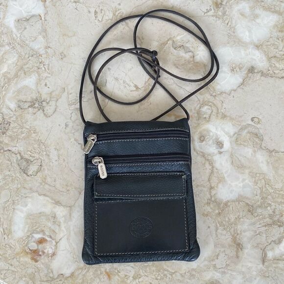 Roots Hanging Pouch Tribe Leather Crossbody Bag Black - Picture 3 of 8